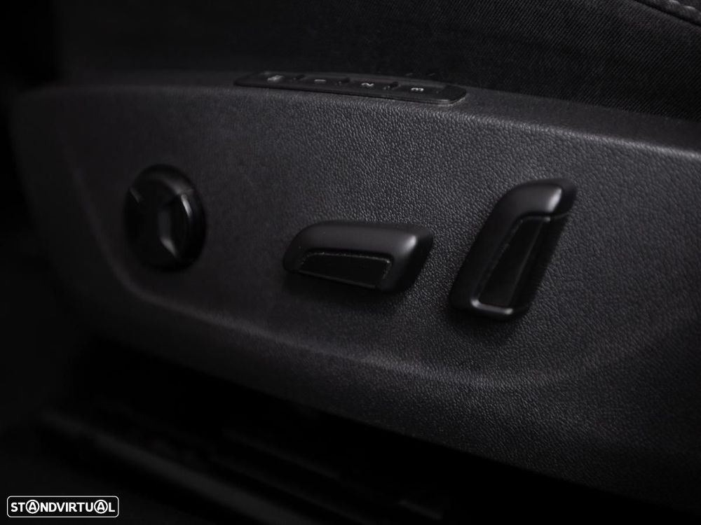 Skoda Octavia Break 2.0 TDI DSG First Edition - 15