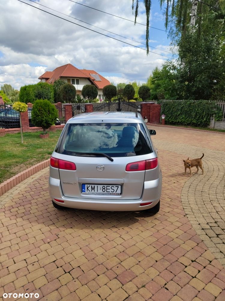 Mazda 2 - 4