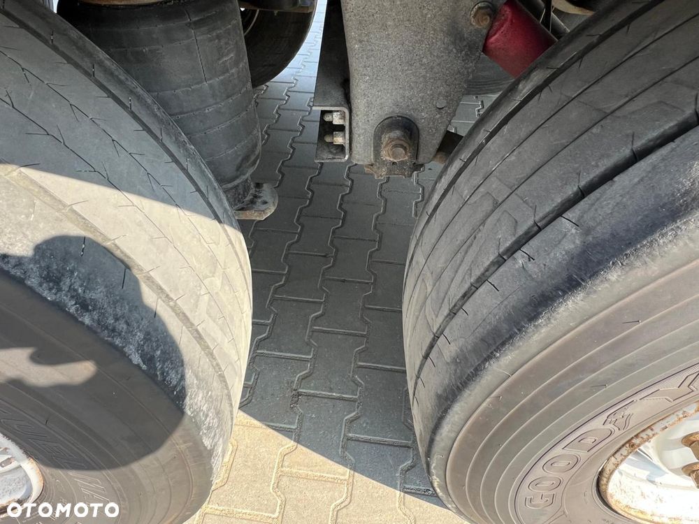 Schmitz Cargobull SKO - 10