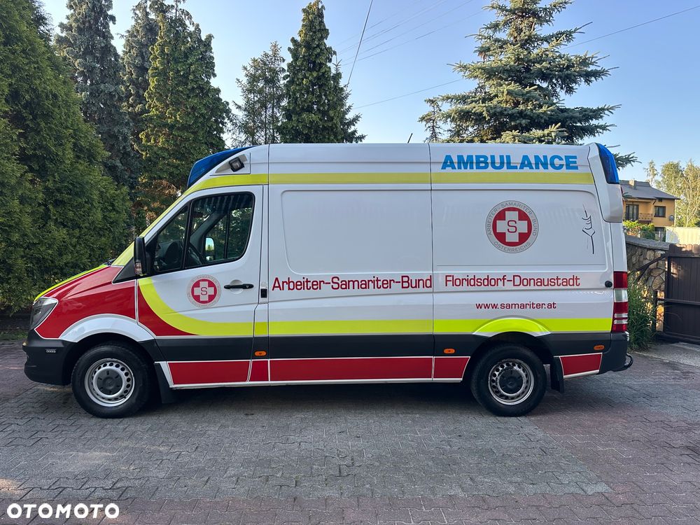 Mercedes-Benz Sprinter - 26