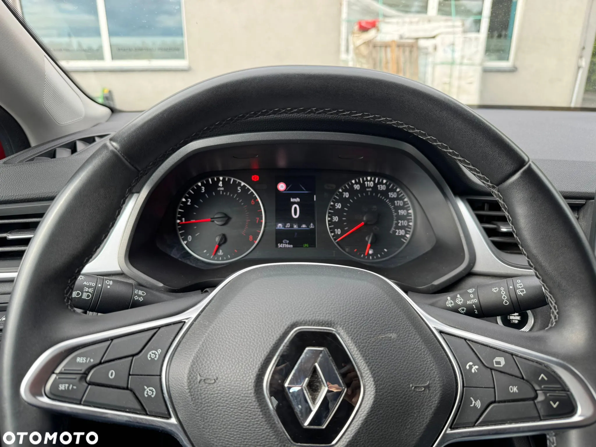 Renault Captur - 29