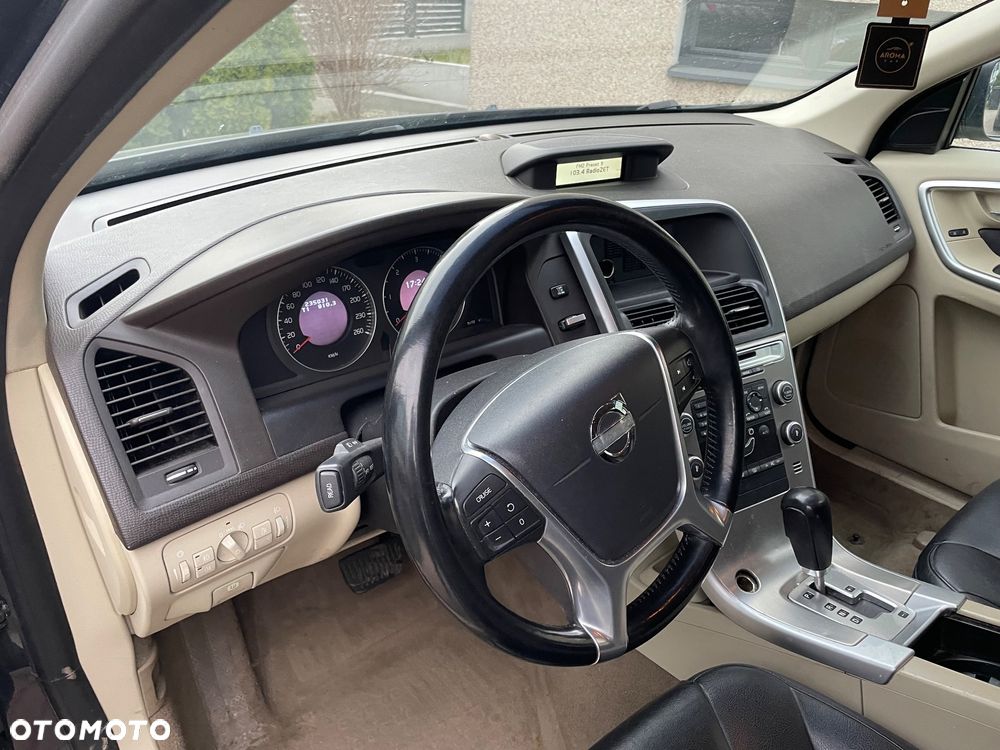 Volvo XC 60 - 23