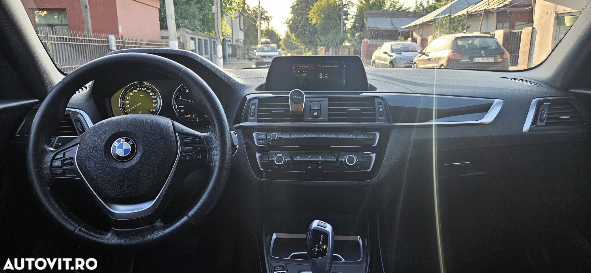 BMW Seria 1 118d Aut. Edition Metropolitan - 9