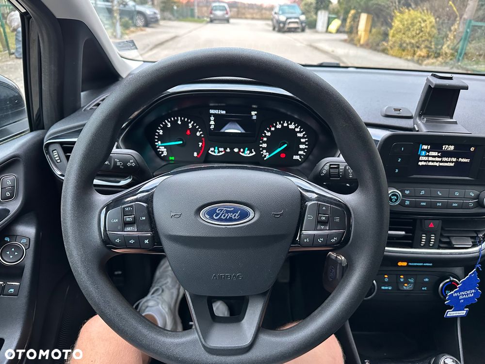 Ford Fiesta 1.1 S&S TITANIUM - 11