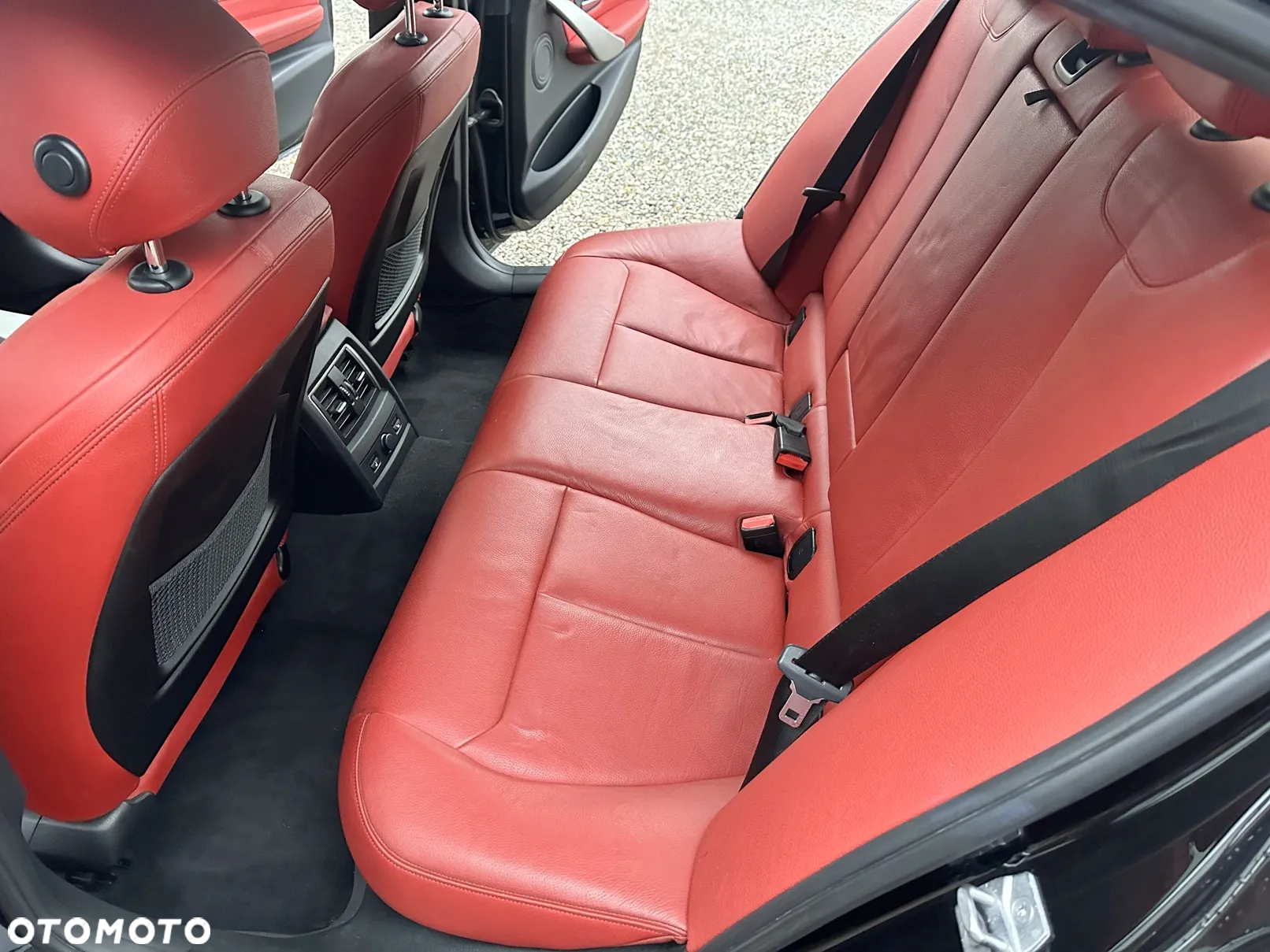 BMW Seria 3 340i xDrive M Sport - 9
