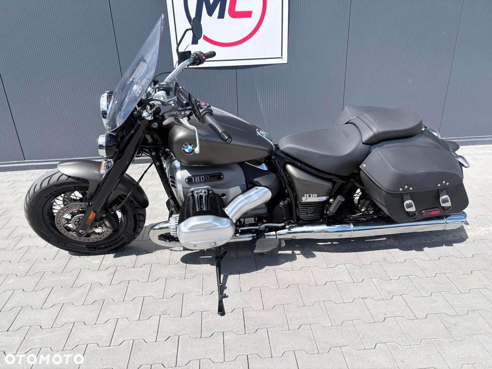 BMW R - 8