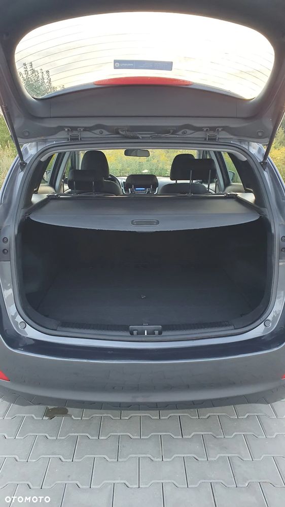 Hyundai i30 1.4 CRDi Classic - 8