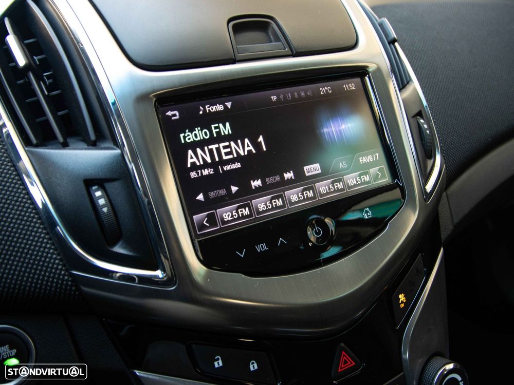 Chevrolet Cruze SW 1.7 VCDi LT - 8