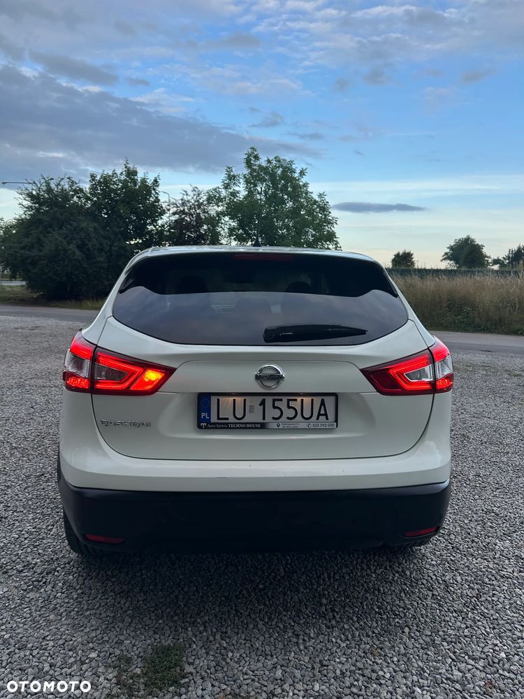 Nissan Qashqai 1.2 DIG-T Xtronic TEKNA - 8