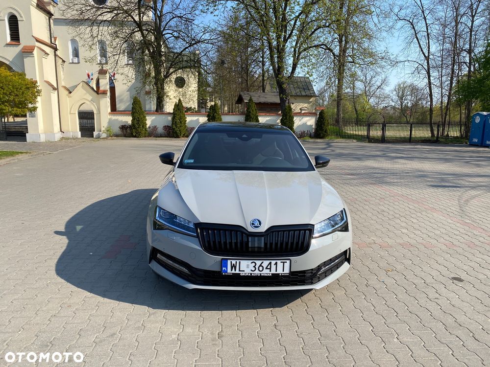 Skoda Superb 2.0 TSI Sportline DSG - 6
