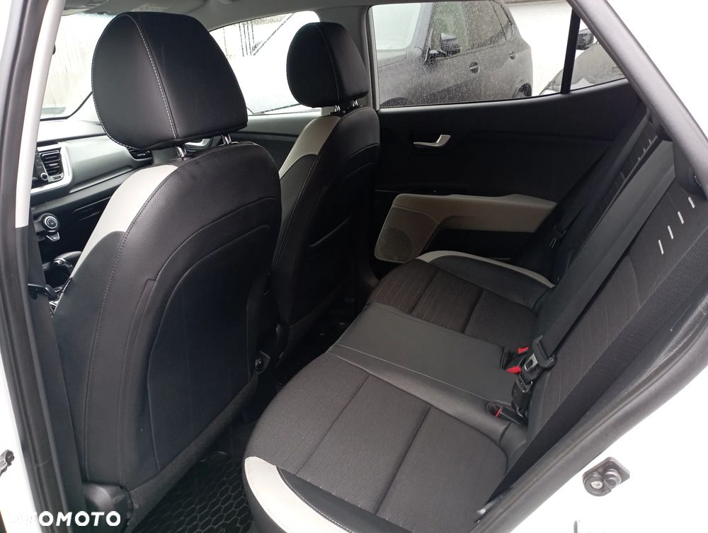 Kia Stonic 1.4 XL - 11