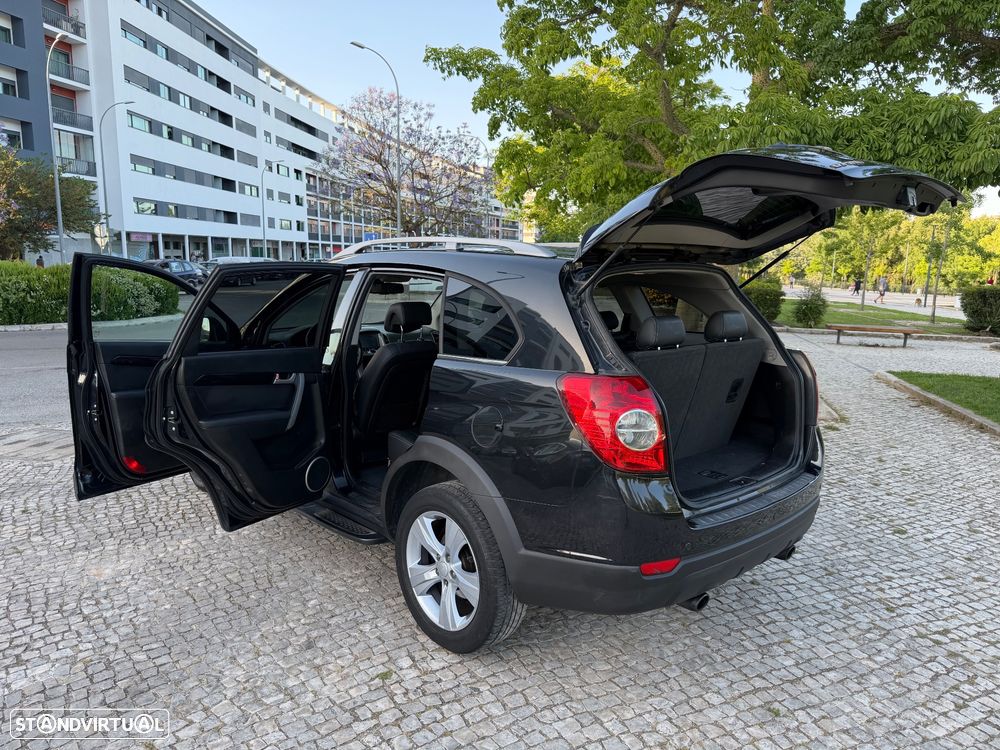 Chevrolet Captiva 2.2 VCDi Seven Xtreme 164g 7L - 14