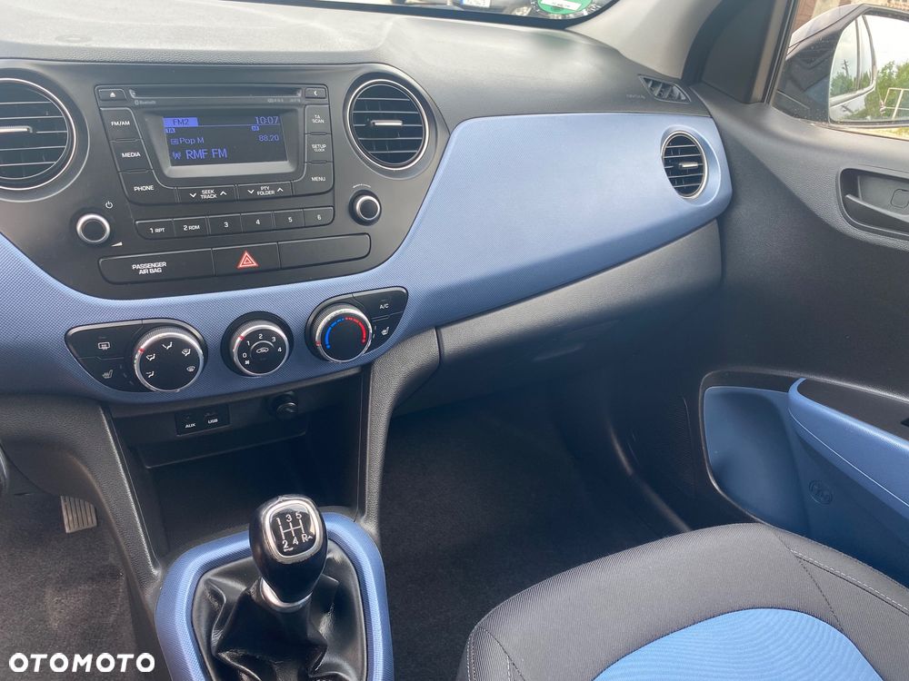 Hyundai i10 1.0 BlueDrive Premium - 20