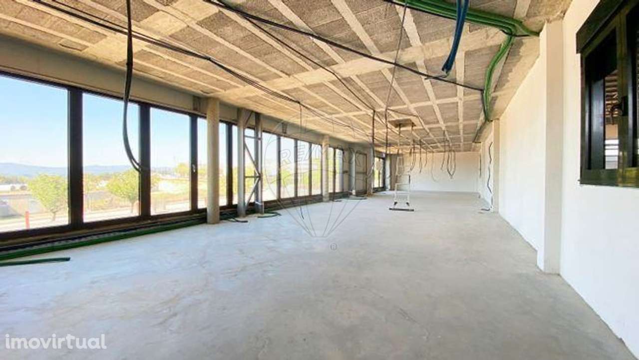 Armazém  para arrendamento - Grande imagem: 4/10