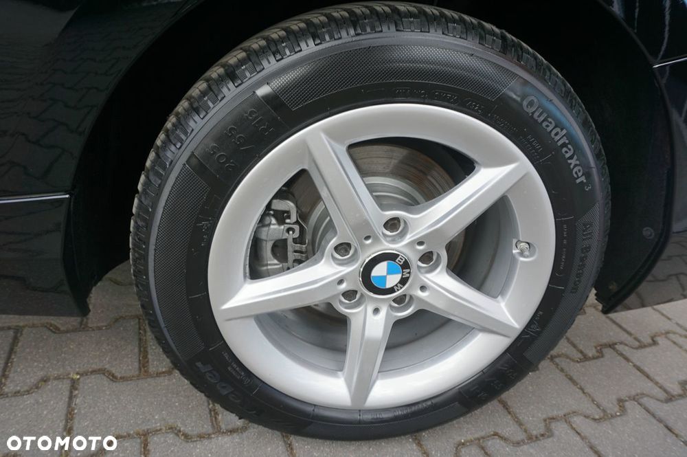 BMW Seria 2 218i Sport Line - 25
