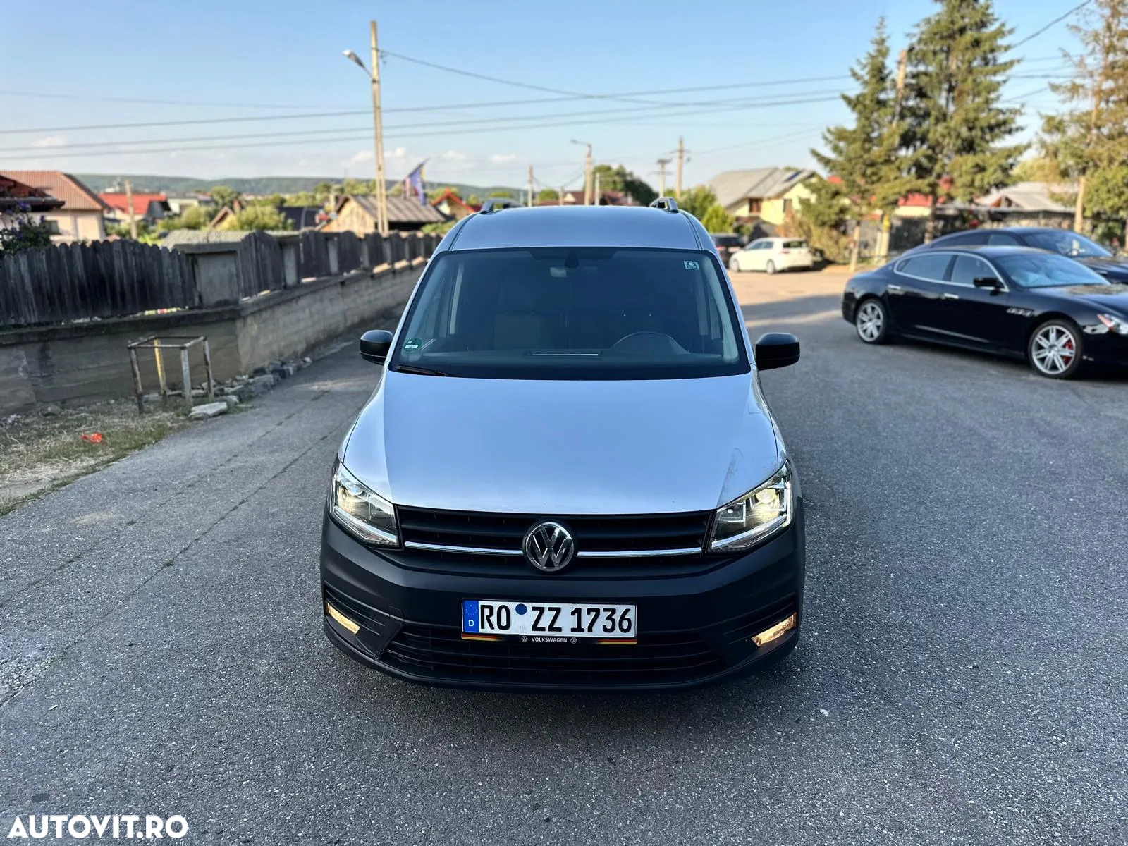 Volkswagen Caddy Maxi - 22