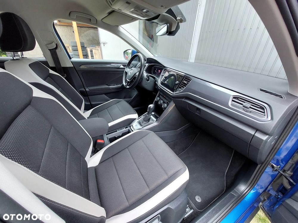 Volkswagen T-Roc - 14