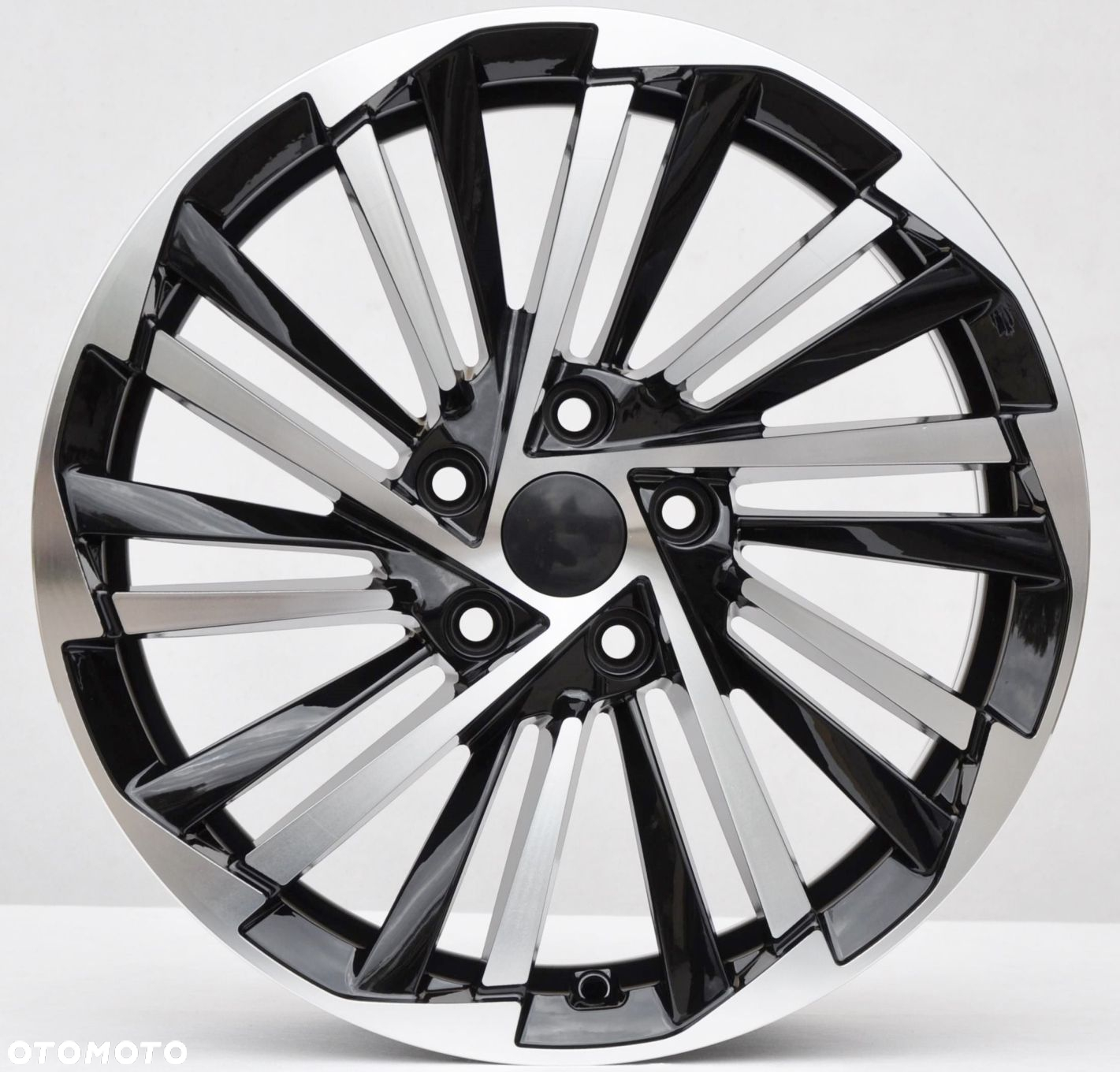 FBX261 MB NOWE FELGI 17 5x112 SKODA OCTAVIA 3 4 RS SUPERB VW PASSAT - 2