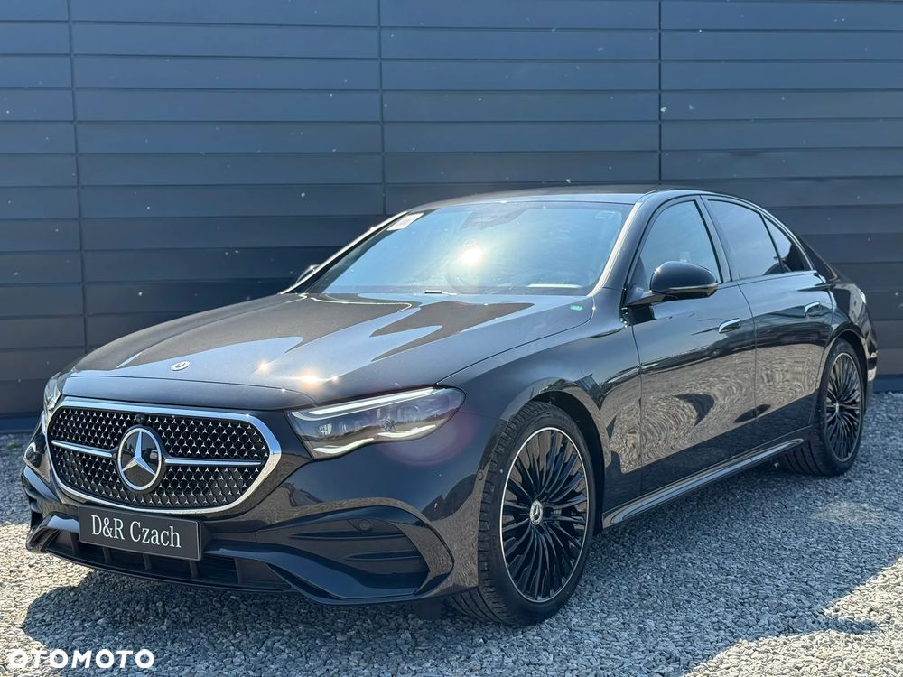 Mercedes-Benz Klasa E 200 mHEV 4-Matic AMG 9G-Tronic - 3