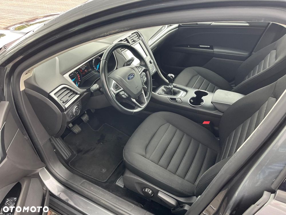 Ford Mondeo 1.5 EcoBoost Trend - 12