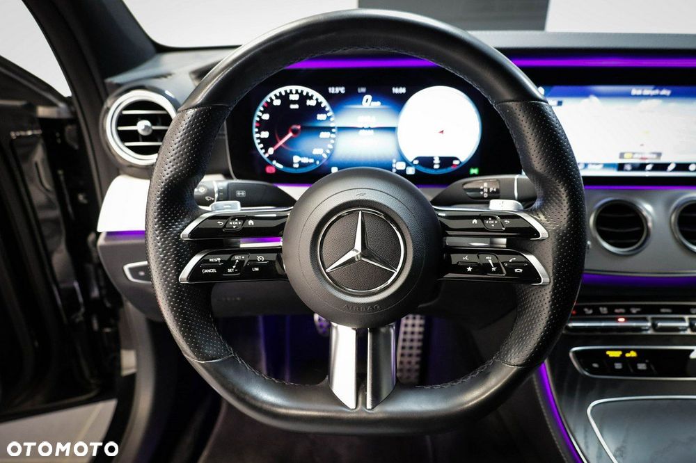 Mercedes-Benz Klasa E - 18