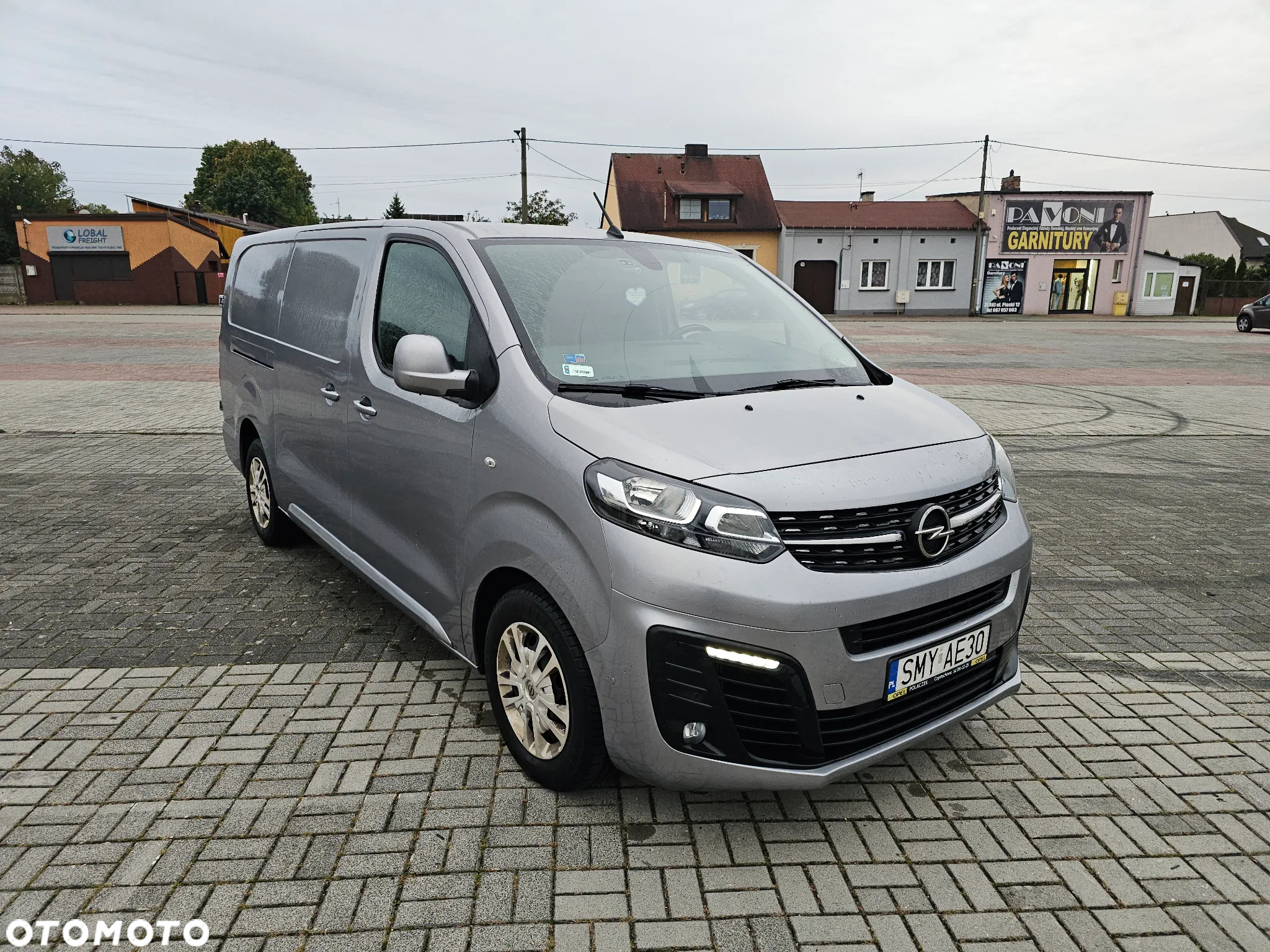 Opel Vivaro - 2