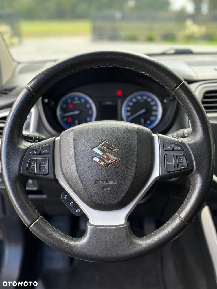 Suzuki SX4 S-Cross 1.6 Premium Plus 4WD - 22