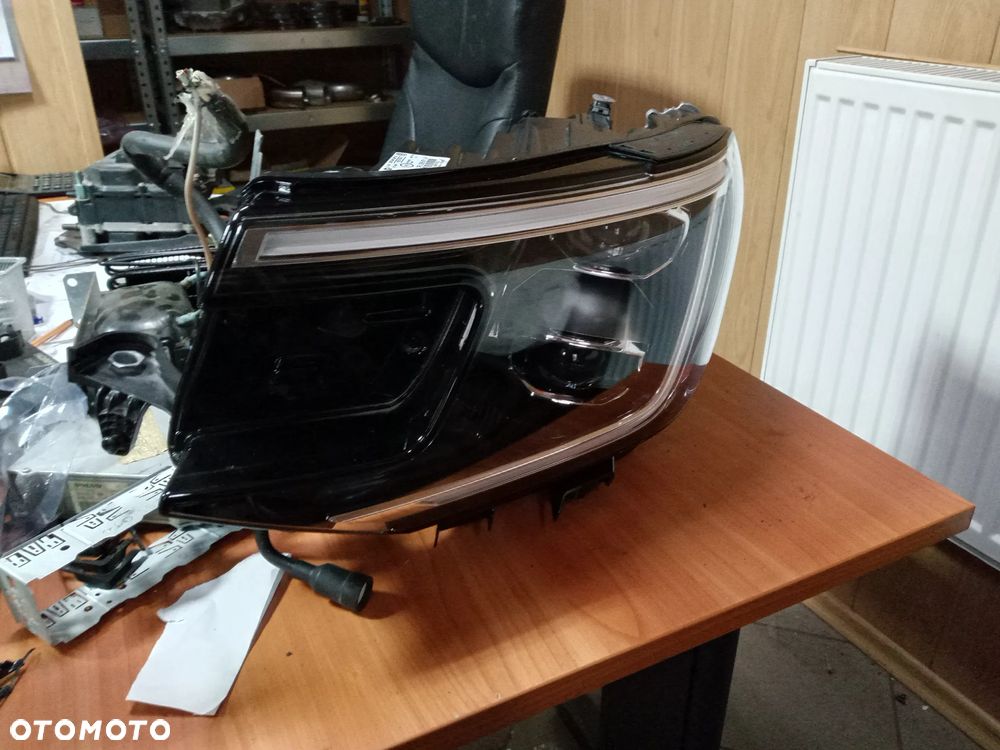 Lampa przednia Volkswagen Atlas Cross Sport 3CN.941.081.K - 1