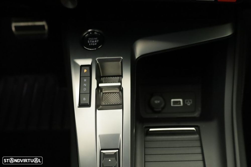 Peugeot e-308 54 kWh First Edition - 13
