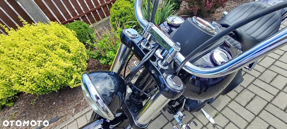 Harley-Davidson Dyna Street Bob - 12