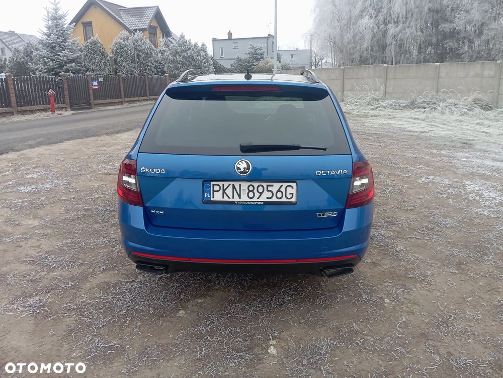 Skoda Octavia 2.0 TDI 4x4 DSG RS - 10