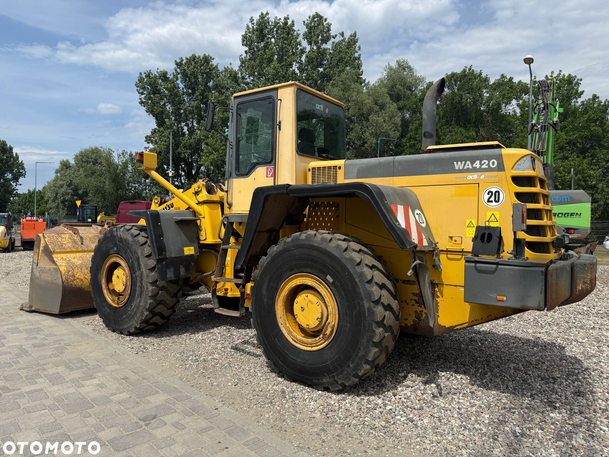 Komatsu WA 420-3H - 3