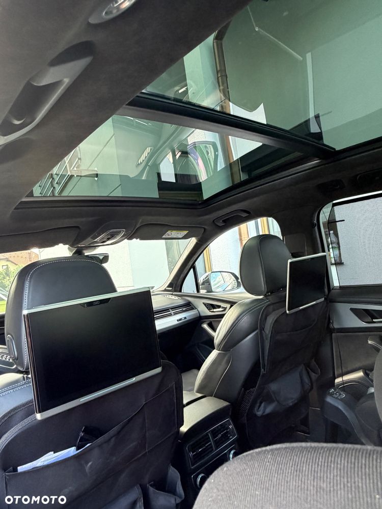 Audi SQ7 - 11