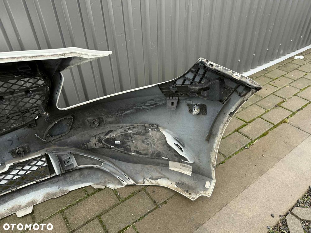 Mercedes Benz A Klasa W176 Zderzak Przód Przedni Kompletny 6xPDC 12-15 Kolor: 650 - 7