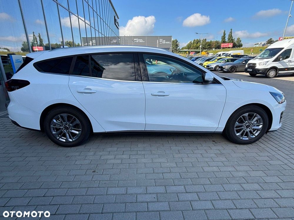 Ford Focus 1.0 EcoBoost Titanium - 5