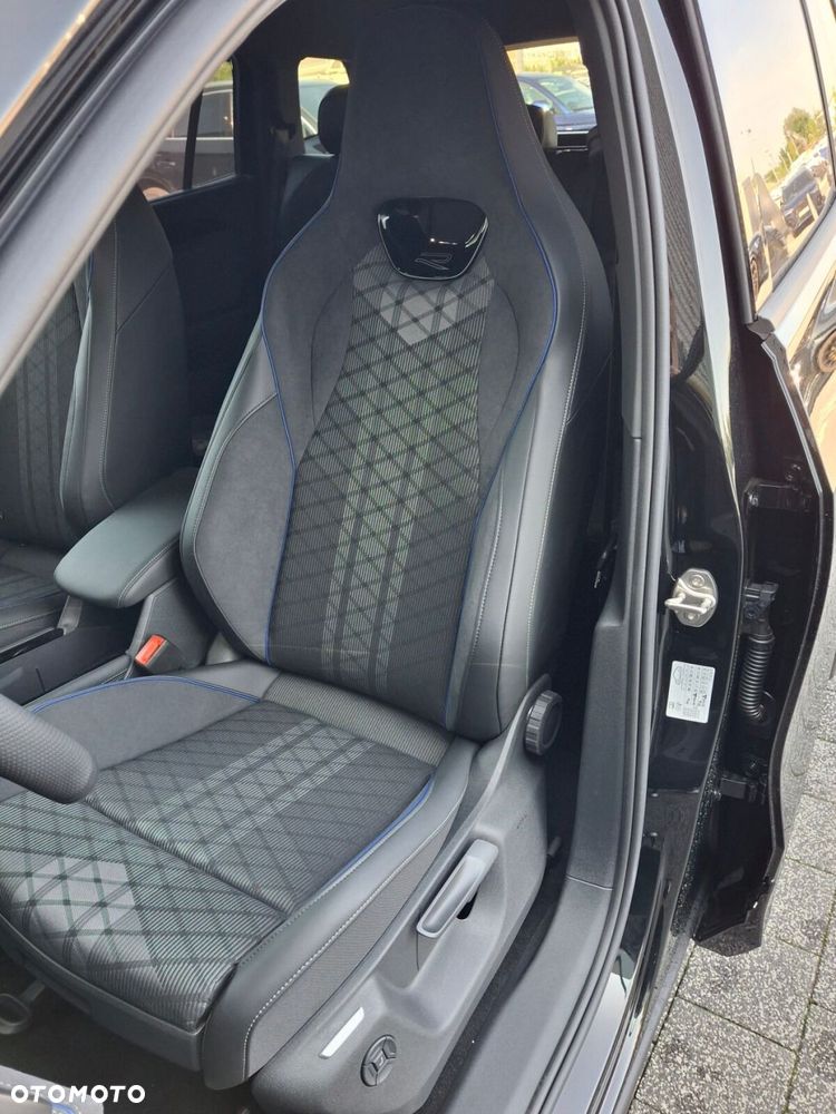 Volkswagen Tayron 1.5 TSI eHybrid PHEV 200kW R-Line Plus DSG - 12