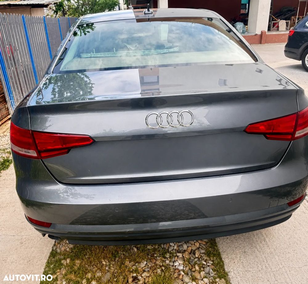 Audi A4 Limuzina 2.0 TDI - 12
