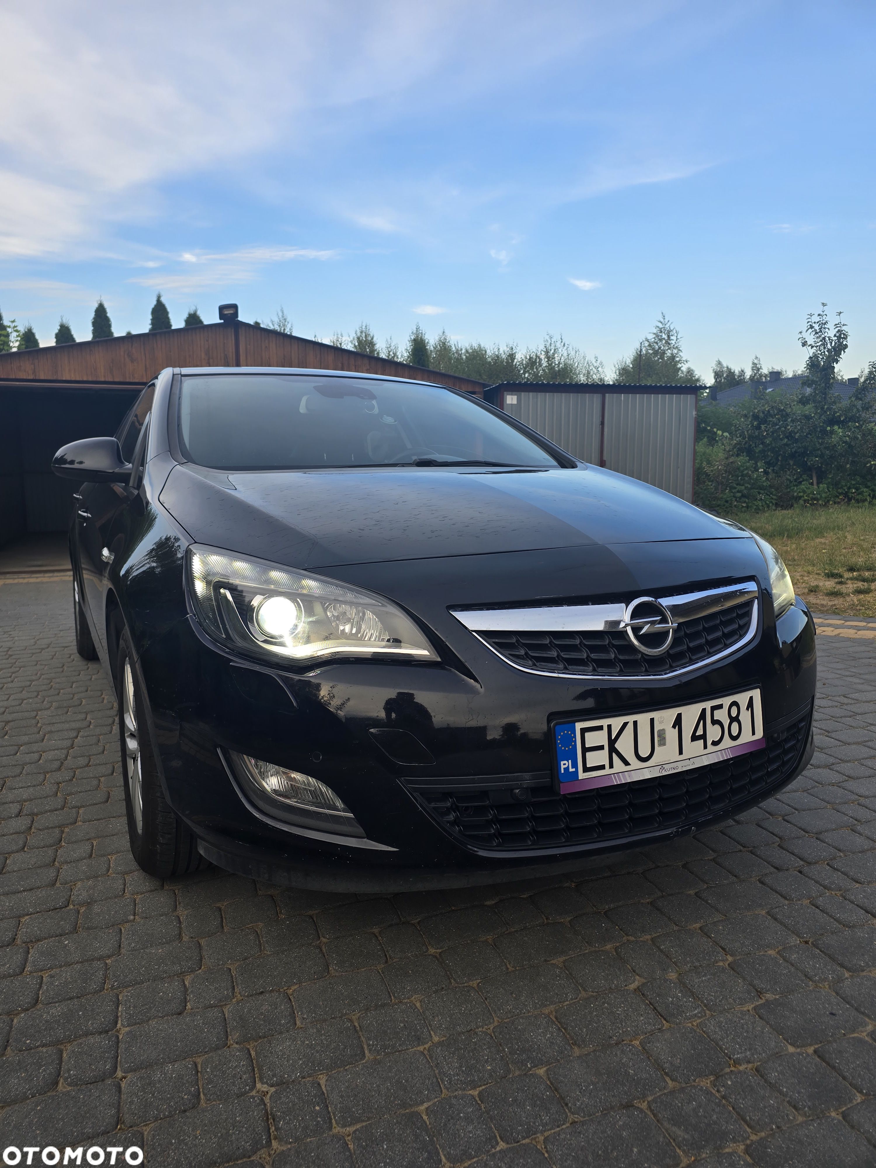 Opel Astra - 1