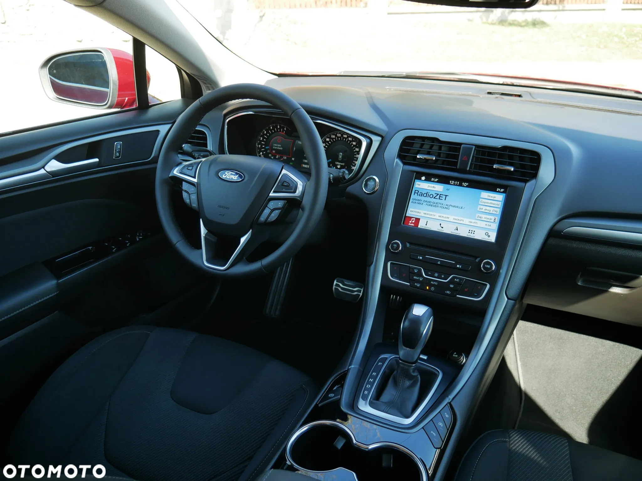 Ford Mondeo 2.0 TDCi Titanium 4WD PowerShift - 25