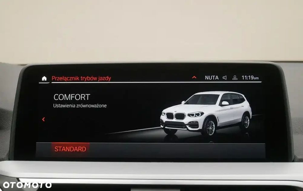 BMW X3 xDrive20i Advantage - 26