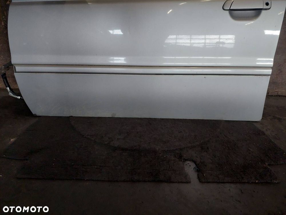 DRZWI KOMPLETNE LEWY PRZÓD HONDA ACCORD VI NH614M ID: 236808 - 3