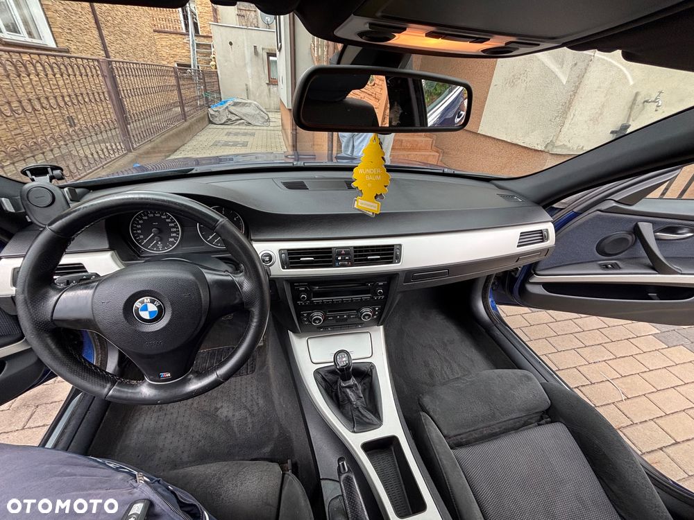 BMW Seria 3 320d - 11