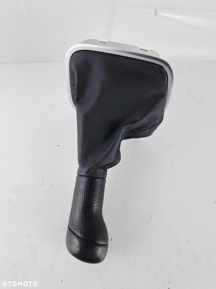 Gałka Mieszek Ramka Lewarka Zmiany Biegów VW Polo 6R 6R0711113D 6R0711456B - 2
