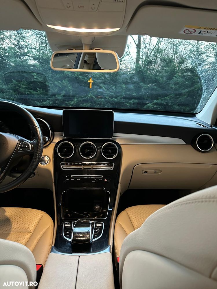 Mercedes-Benz GLC Coupe 250 4MATIC - 7
