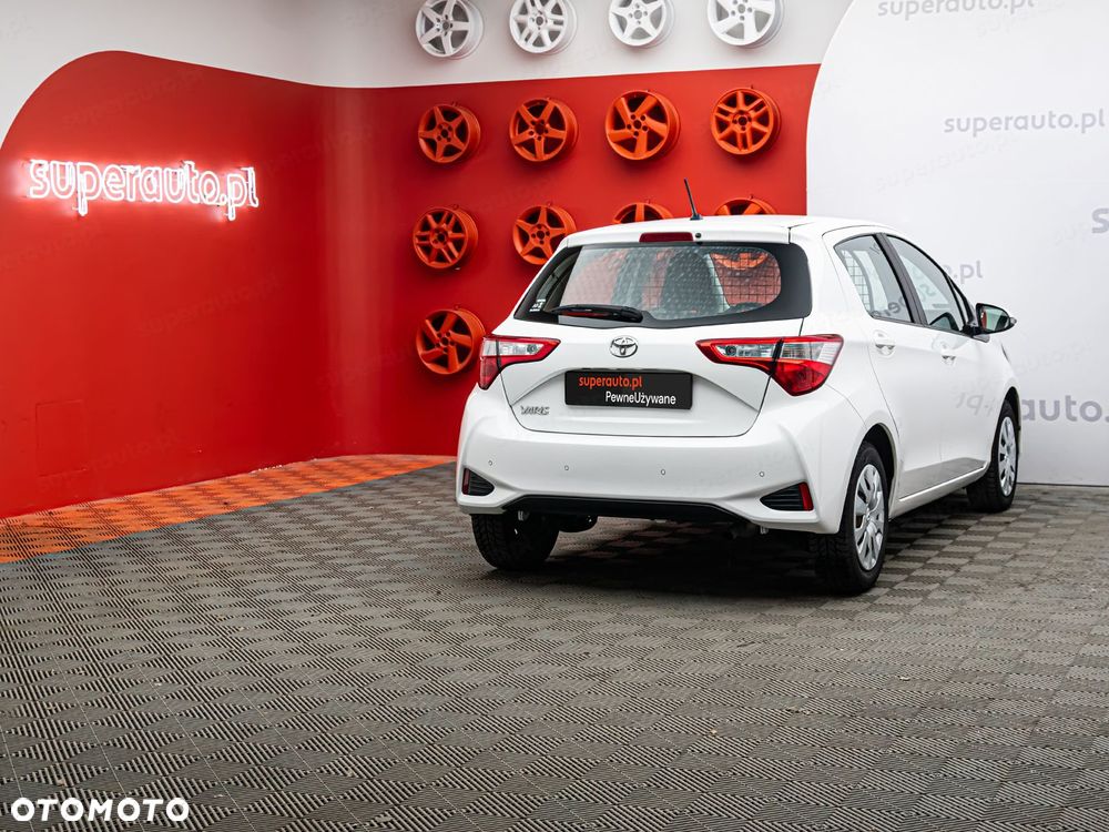 Toyota Yaris Active 1.5 111KM - 7