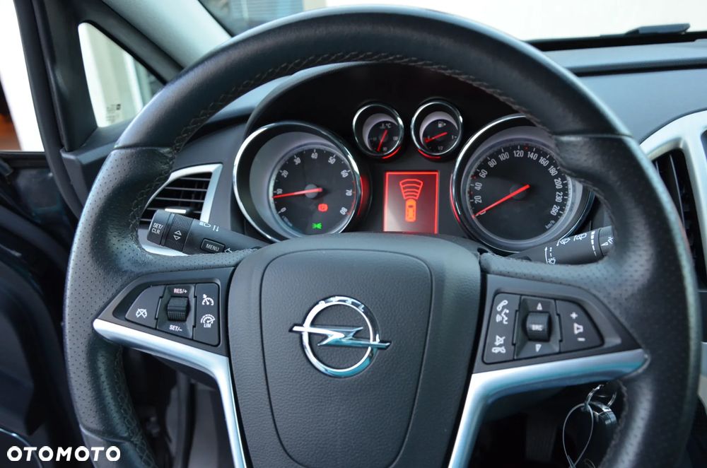 Opel Astra 1.6 Turbo Sport - 20
