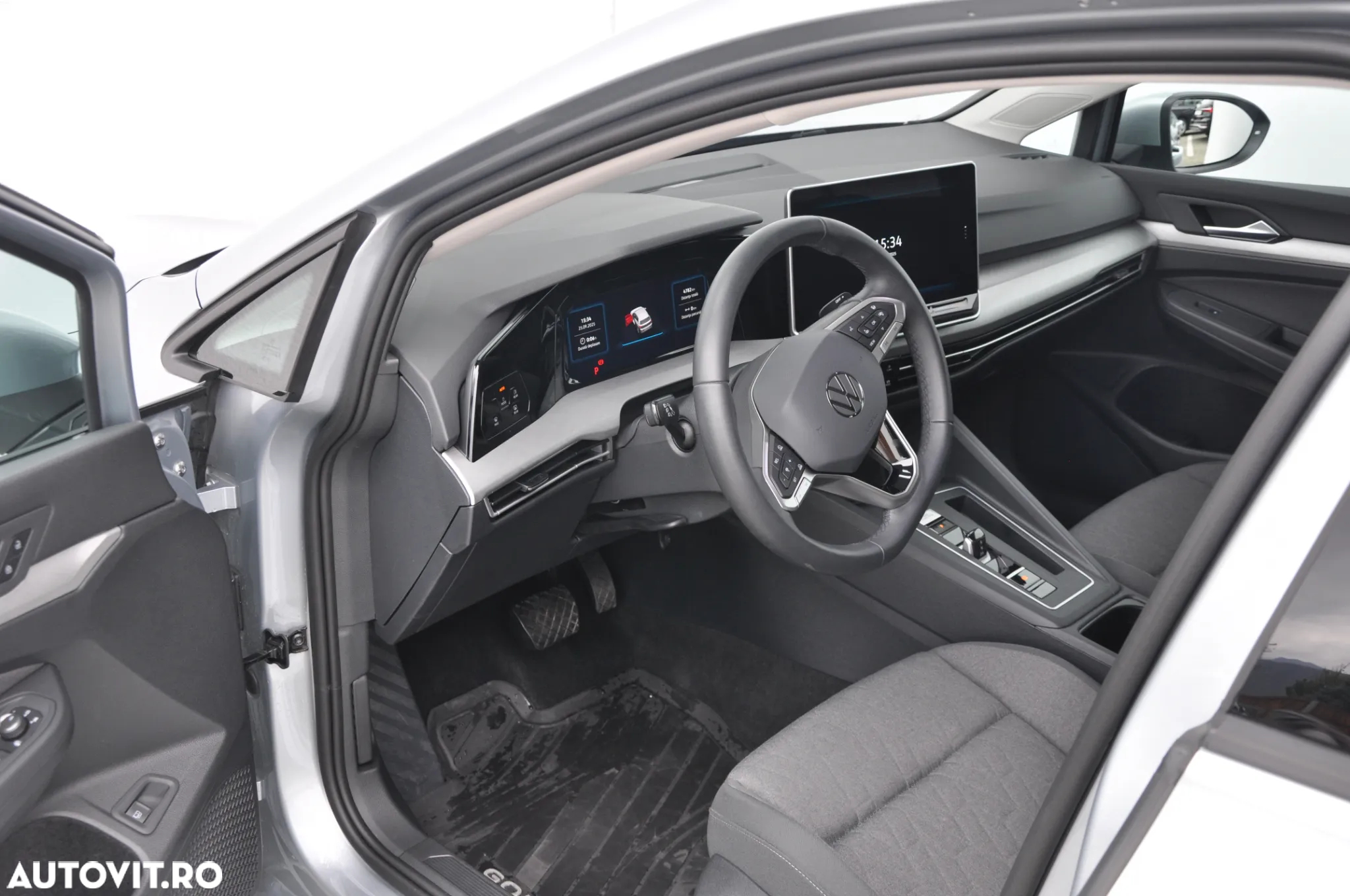 Volkswagen Golf 1.5 TSI eHybrid DSG PHEV Life - 11