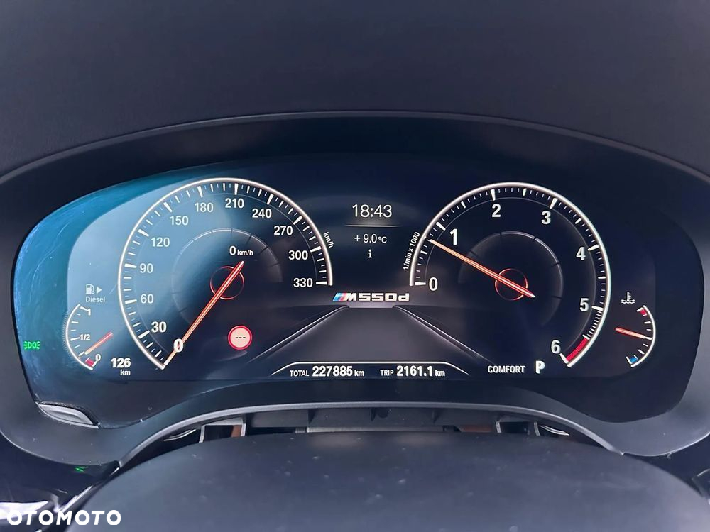 BMW Seria 5 540d xDrive M Sport sport - 16