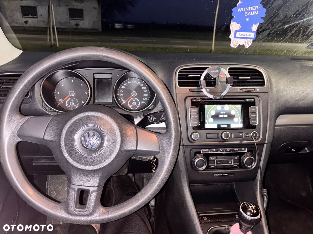 Volkswagen Golf 1.6 TDI BlueMot Comfortline - 8