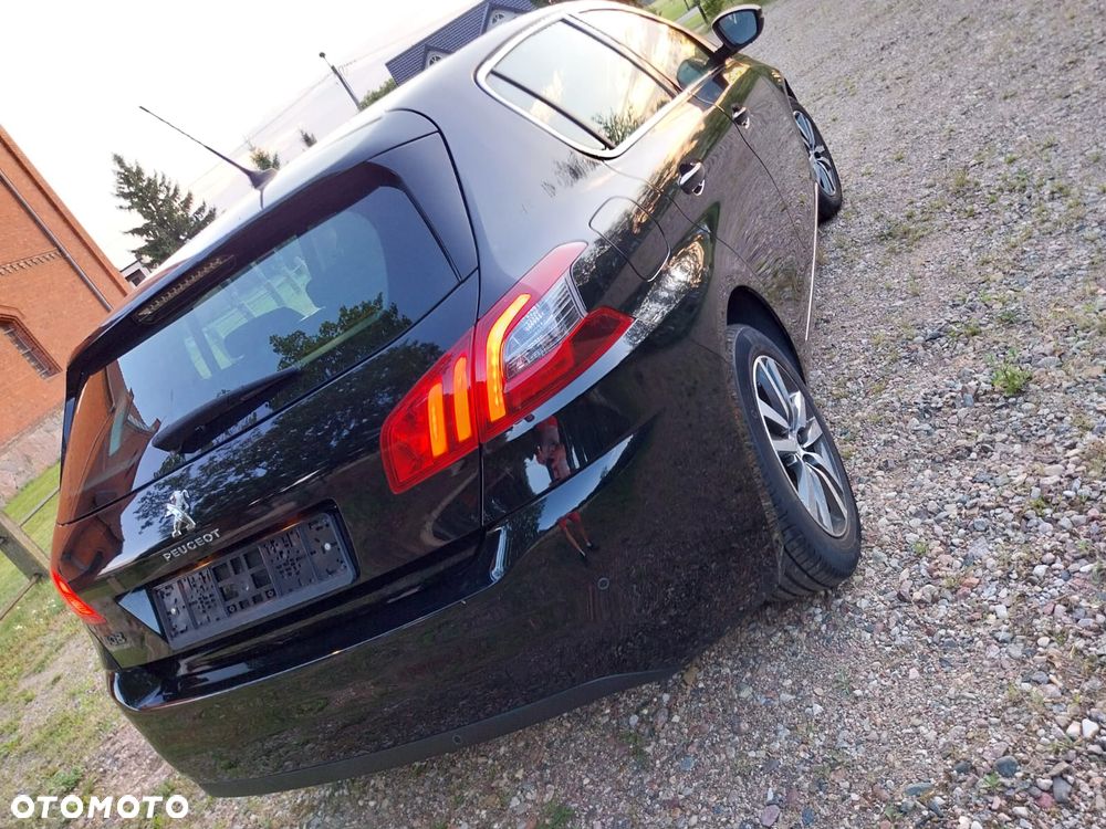 Peugeot 308 BlueHDi 130 Stop & Start Allure Business-Paket - 10